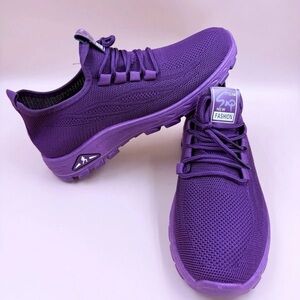 Women's Purple Running Shoes
Size 8.5 Breathable Mesh
Lightweight Sneakers